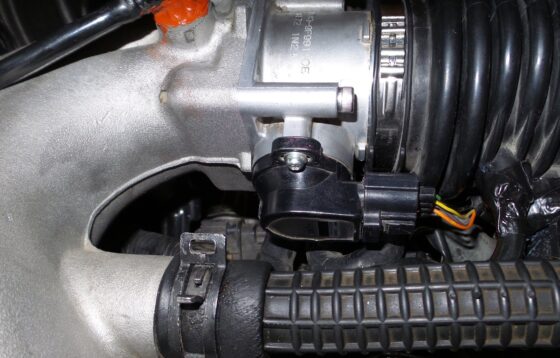 دیدگاه‌ها برای علائم خرابی سنسور دریچه گاز و نحوه عیب‌یابی آن با MILAD